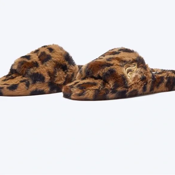 NEW Fabletics slip on leopard fur slippers - Picture 5 of 5